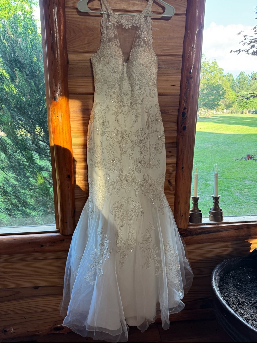 David's Bridal White Lace Mermaid Wedding Dress